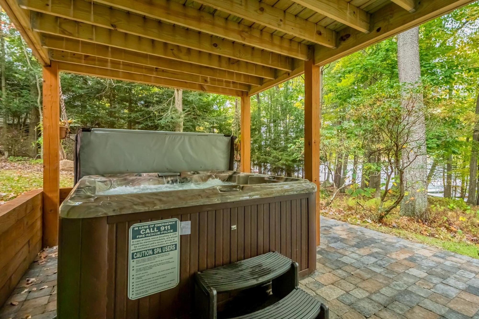 Maplewood Cottage МакГенрі Екстер'єр фото